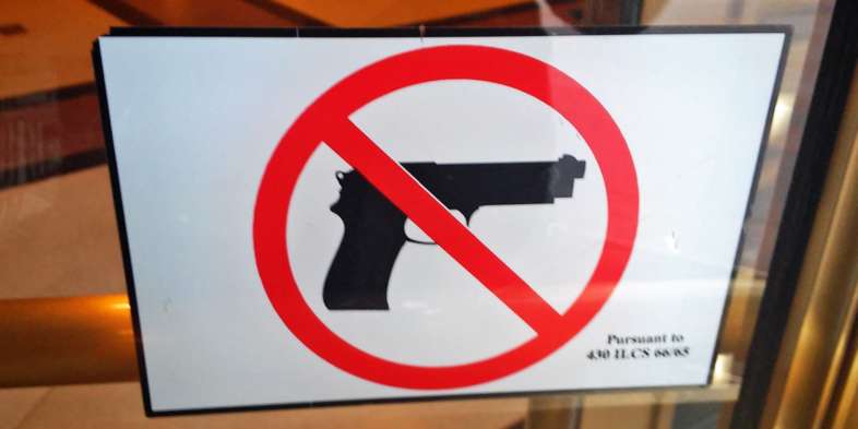 Aviso para não entrar armado em Chicago