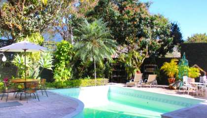 Pousada Beco do Bispo - Área externa com piscina