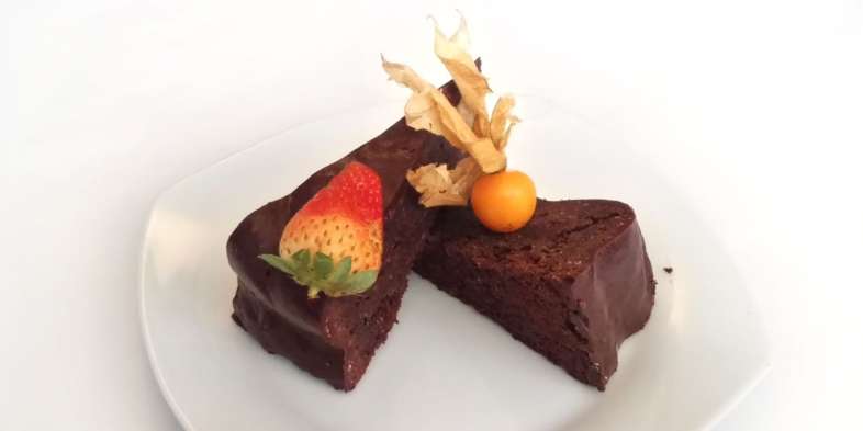 Maria Escaleira - Ciasto Migdałowe, ou bolo de amêndoas com chocolate, sem farinha ou açúcar