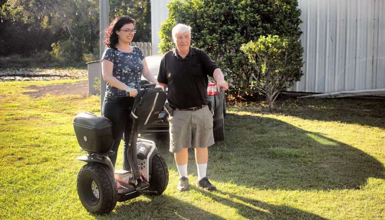 Coisa aprendendo com o Dan a andar de Segway