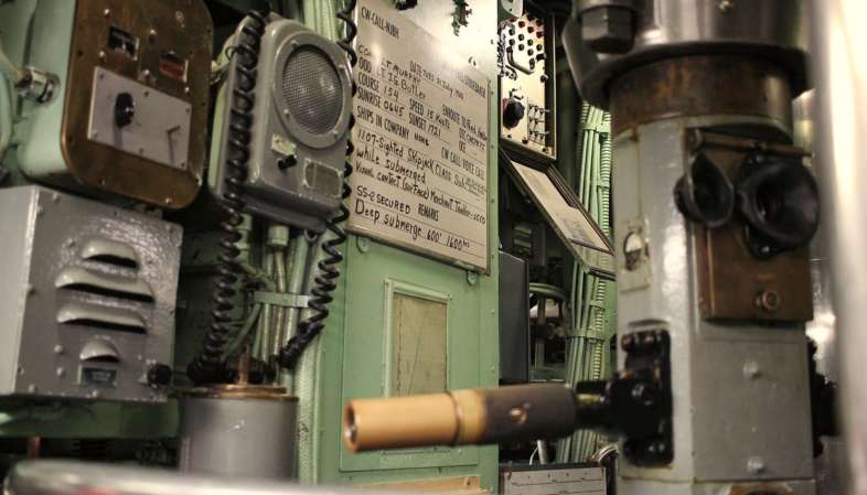 Ao entrar no Intrepid, também é possível visitar o submarino U.S.S. Growler