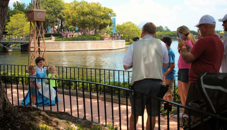 Como evitar filas na Disney: os personagens fazem aparições programadas pelos parques, consulte os horários e prepare as crianças Os personagens fazem aparições programadas pelos parques, consulte os horários e prepare as crianças