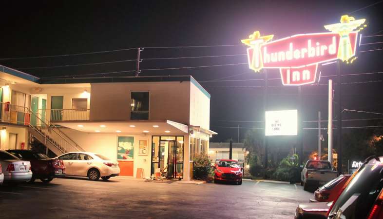 Thunderbird Inn em Savannah: o hotel que te dá donuts, moon pie e refrigerante local! Thunderbird Inn: o hotel que te dá donuts, moon pie e refrigerante local!