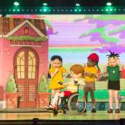 As apresentações de teatro da Turma ocorrem todos os dias no Parque da Mônica