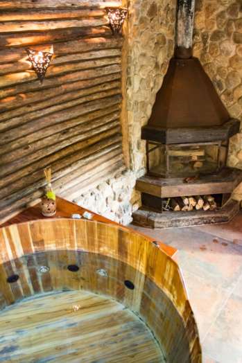 Onde ficar em São Bento do Sapucaí - Ofurô da Pousada Refúgio Mantiqueira Onde ficar em São Bento do Sapucaí - Ofurô da Pousada Refúgio Mantiqueira