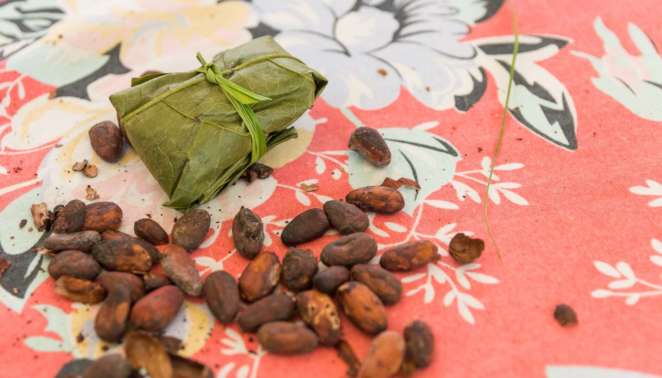 Onde comer em Belém do Pará: na Chocolates Filha do Combu o cacau passa por um processo inteiramente artesanal até se transformar em barrinhas de chocolate 100%