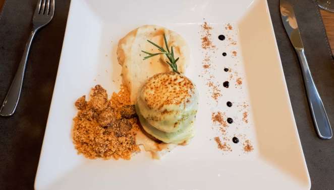 Um dos pratos servidos no Restaurante Cambará no spa do SESC Pantanal