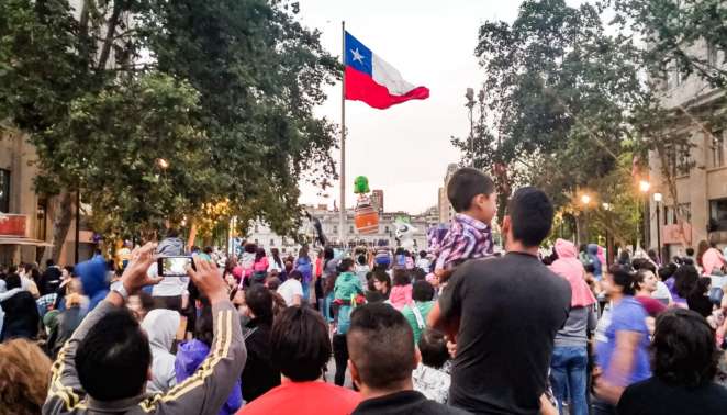 O que fazer em Santiago: Santiago para durante a Paris Parade