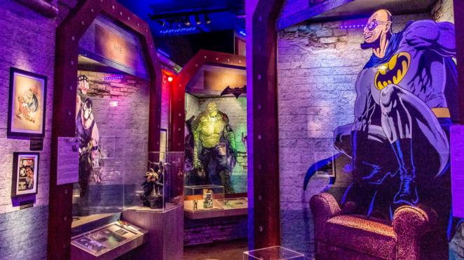 Batman 80 - Uma grande parte da exposição é dedicada aos inimigos do Batman e ao Asilo de Arkham