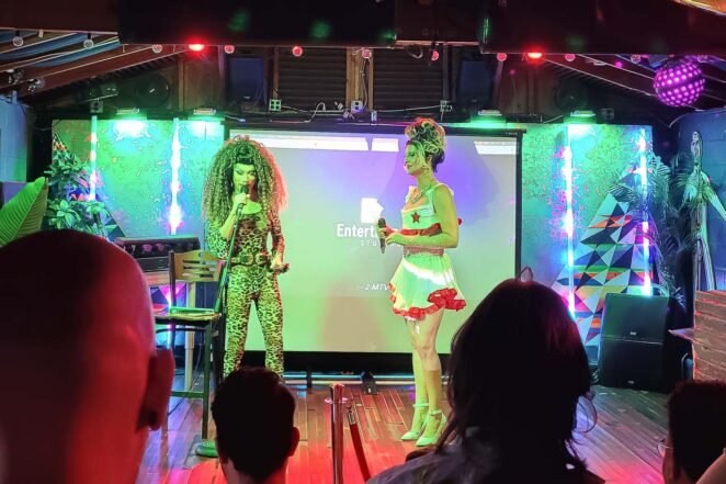 O Cheer Up Charlie's em Austin é um bar e espaço de eventos muito ativo na luta pelos direitos LGBTQIA